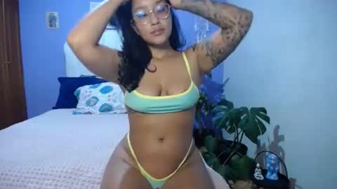 Snapshot of universepsicosis chatting on April 7, 2026, 12:33 am Lau online show from April 7, 2026, 12:33 am