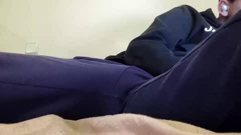 unknownuser414606 online show from March 22, 2026, 7:28 pm