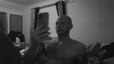 unlitimnaughty_ online show from May 2, 2026, 7:46 am