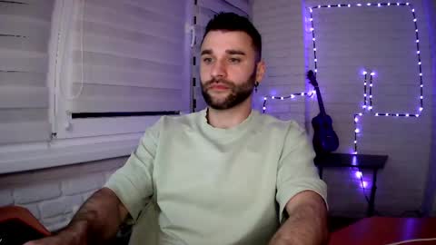 SlavaVibes online show from May 1, 2026, 6:12 pm