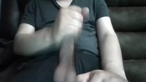 unnown_n online show from September 27, 2025, 12:21 pm