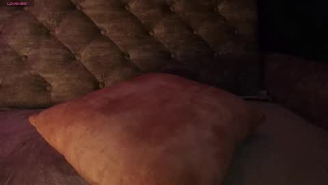 Snapshot of unu_nai chatting on October 12, 2025, 6:12 am new INSTA   online show from October 12, 2025, 6:12 am