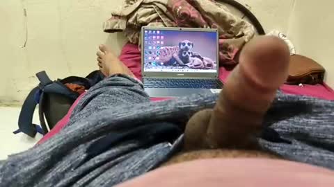 unufathi331 online show from January 17, 2025, 10:44 am