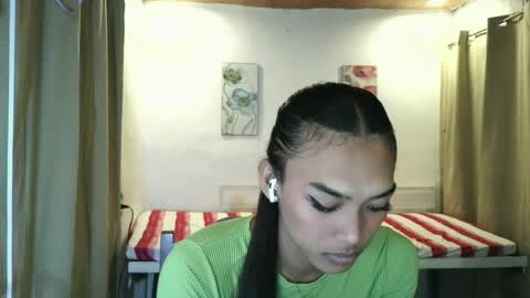 ur_dazzlingmorenaxx online show from July 2, 2026, 3:18 pm