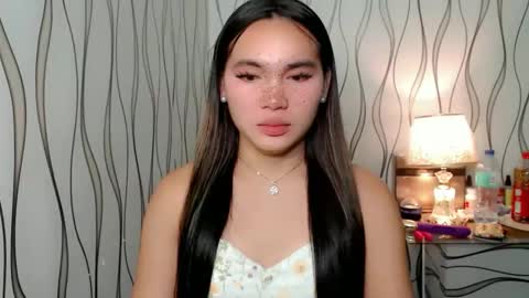 QUEENSY online show from October 7, 2025, 4:15 pm