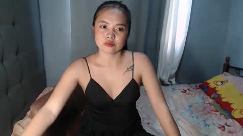 Snapshot of ur_myangel02 chatting on February 4, 2025, 8:46 am angel online show from February 4, 2025, 8:46 am