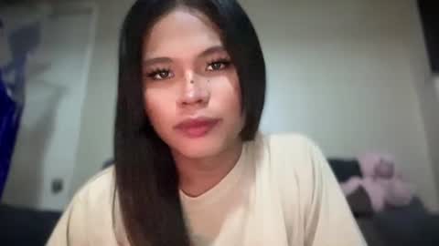 ur_new_obsession online show from February 8, 2026, 6:11 pm