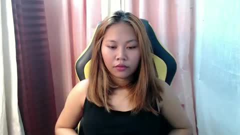 ur_small_girl online show from March 7, 2026, 12:29 am