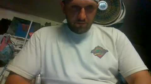 ur_zaddy4now online show from July 23, 2026, 2:37 pm
