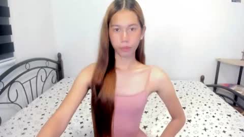 Snapshot of urasian_clar chatting on July 13, 2026, 1:08 am Claire online show from July 13, 2026, 1:08 am