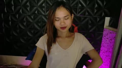 urasian_crisa online show from April 23, 2026, 11:09 am