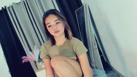 FRANCINE cum with me in pvt or pwrd online show from January 24, 2025, 12:42 am