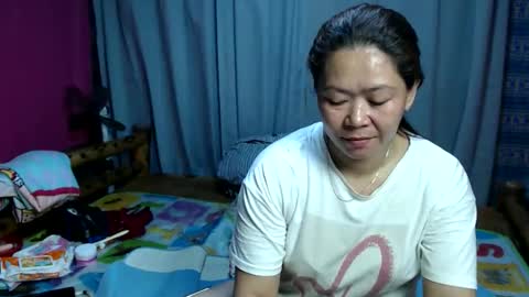urasian_hotrina online show from May 3, 2026, 11:00 pm