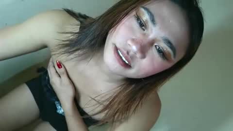 Snapshot of urasian_pinayxxx chatting on February 15, 2026, 11:23 pm Alvie online show from February 15, 2026, 11:23 pm