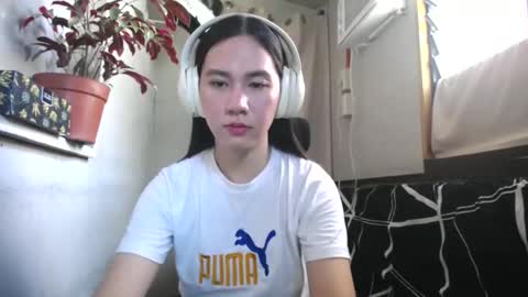 Erika online show from March 19, 2026, 2:48 am