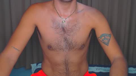 Snapshot of urasianversahunkxx chatting on September 14, 2025, 10:42 pm johnzen online show from September 14, 2025, 10:42 pm