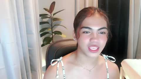 Snapshot of urbaby_anthony chatting on June 26, 2026, 6:34 pm urbaby_anthony online show from June 26, 2026, 6:34 pm