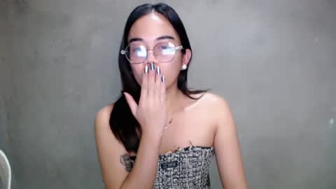 Snapshot of urbabydollx16 chatting on June 15, 2026, 6:21 pm urbabydollx16 online show from June 15, 2026, 6:21 pm