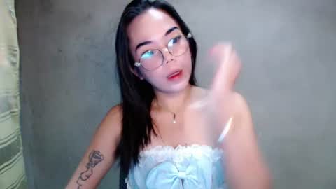 Snapshot of urbabydollx16 chatting on June 28, 2026, 1:17 pm urbabydollx16 online show from June 28, 2026, 1:17 pm