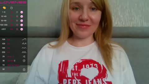 Snapshot of urbadkitty chatting on December 20, 2024, 11:10 am urbadkitty online show from December 20, 2024, 11:10 am