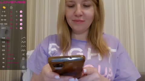 Snapshot of urbadkitty chatting on December 25, 2024, 12:58 pm urbadkitty online show from December 25, 2024, 12:58 pm