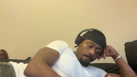 urbandick5 online show from November 4, 2025, 11:15 pm