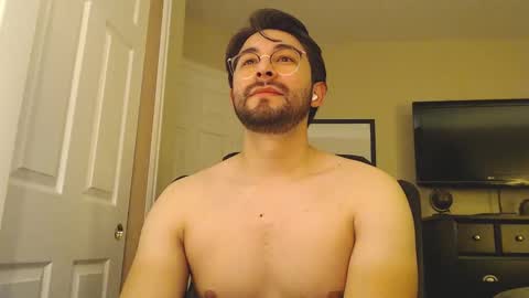 Snapshot of urbonbon_3 chatting on November 16, 2025, 12:49 am Love ur Marshmellow online show from November 16, 2025, 12:49 am