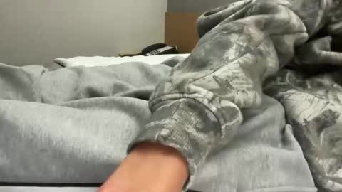 urfavcock6918 online show from September 17, 2025, 1:51 am