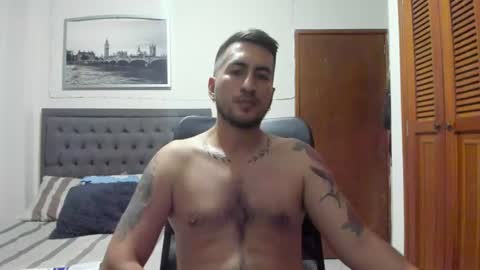 Snapshot of urfavoriteboy96 chatting on June 27, 2026, 11:32 pm Andres Jordi online show from June 27, 2026, 11:32 pm