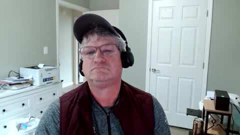 Gregor online show from April 29, 2026, 7:20 pm