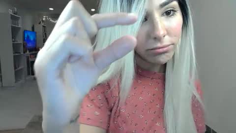 Snapshot of urgoddessmarla chatting on October 15, 2025, 1:50 am Goddess Marla online show from October 15, 2025, 1:50 am