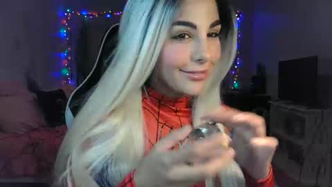 Snapshot of urgoddessmarla chatting on October 31, 2025, 10:55 pm Goddess Marla online show from October 31, 2025, 10:55 pm