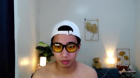 Snapshot of urguy_habibi chatting on January 10, 2026, 6:37 am Bib online show from January 10, 2026, 6:37 am