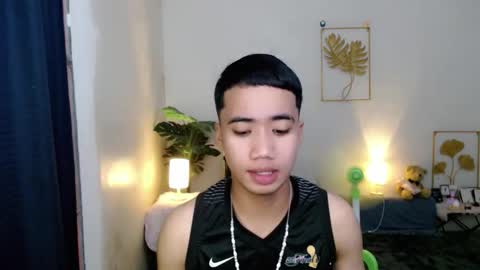 Snapshot of urguy_habibi chatting on January 13, 2026, 9:03 am Bib online show from January 13, 2026, 9:03 am