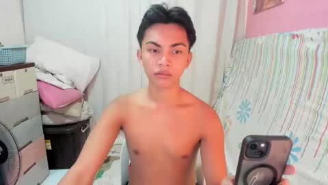 urguy_marco online show from May 31, 2026, 1:40 pm