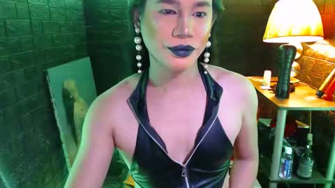 Snapshot of urhardcockqueenxxx chatting on September 26, 2025, 7:29 pm queen norelle online show from September 26, 2025, 7:29 pm