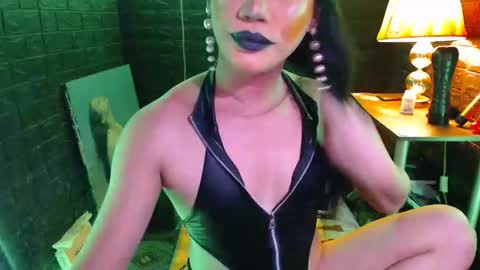 Snapshot of urhardcockqueenxxx chatting on October 6, 2025, 9:12 pm queen norelle online show from October 6, 2025, 9:12 pm