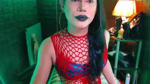 Snapshot of urhardcockqueenxxx chatting on March 12, 2026, 3:51 pm queen norelle online show from March 12, 2026, 3:51 pm
