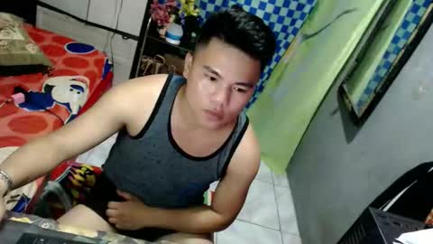 Snapshot of urhardfucker28xxx chatting on April 15, 2026, 6:04 pm Juven online show from April 15, 2026, 6:04 pm