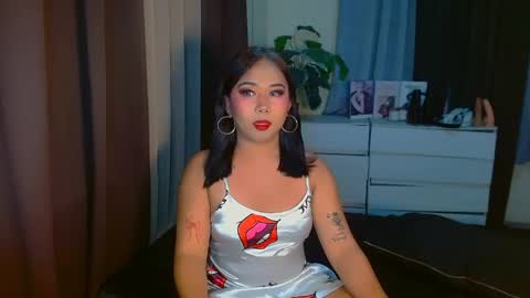 Snapshot of urhoney_jennie chatting on May 15, 2026, 9:00 pm Urhoney Jennie online show from May 15, 2026, 9:00 pm