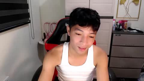 Ethan online show from May 16, 2026, 1:02 am