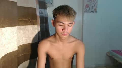 Snapshot of urhotpinoy_izaac chatting on October 24, 2025, 9:06 am simeon ulok online show from October 24, 2025, 9:06 am