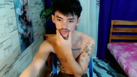 urhunky_boy online show from June 24, 2026, 9:14 pm