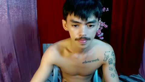 urhunky_boy online show from June 28, 2026, 6:25 pm