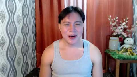 urhunky_ivan online show from December 21, 2024, 4:14 pm