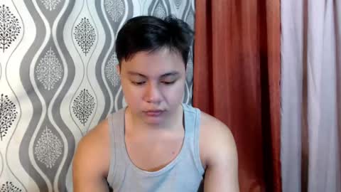 urhunky_ivan online show from January 28, 2025, 12:36 am