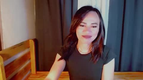 urlovely_che online show from November 8, 2025, 9:57 pm
