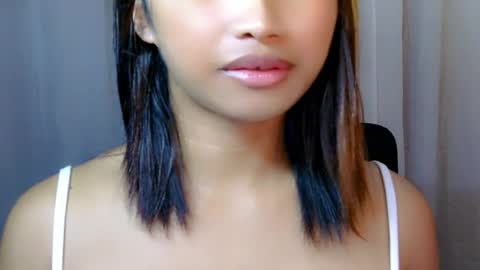 Snapshot of urlovelyslut chatting on July 17, 2026, 9:27 am lovely online show from July 17, 2026, 9:27 am
