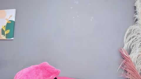 Love online show from March 18, 2026, 9:51 pm