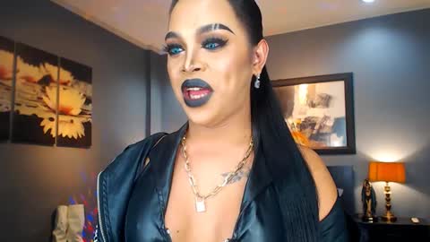 UrMajestyTyra online show from March 4, 2025, 3:44 am